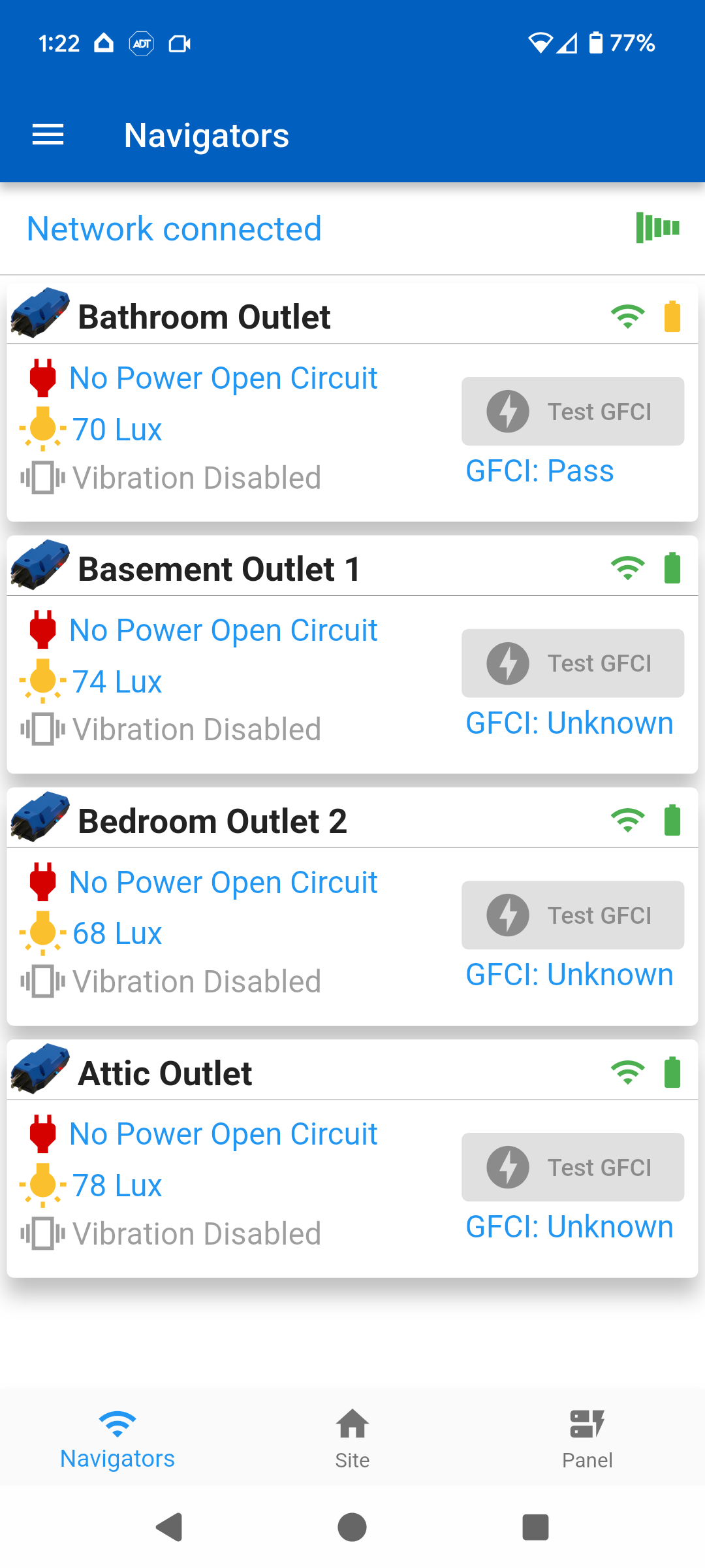 Navigators page listing paired Navi devices with wiring, light, and GFCI status